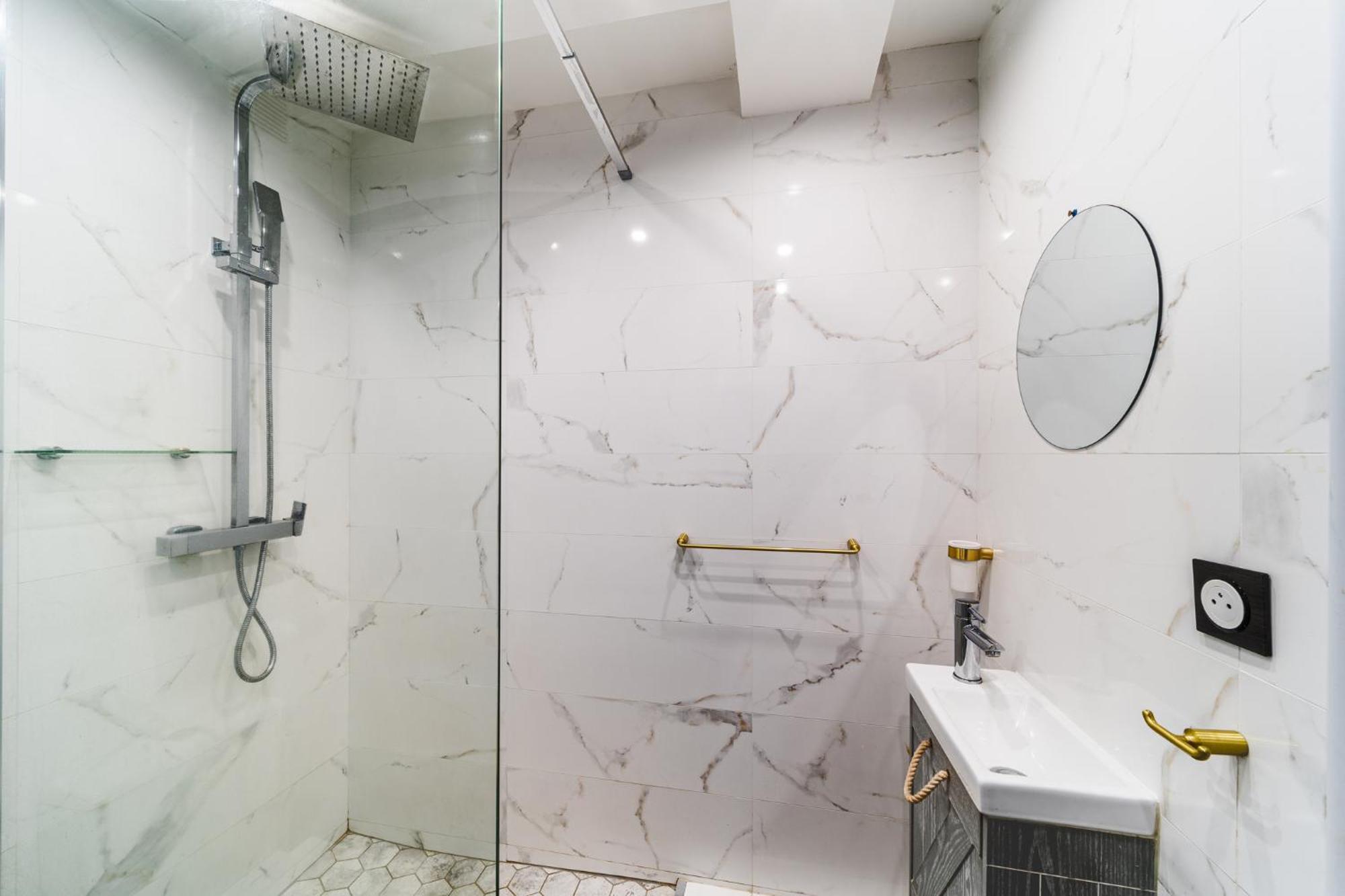 Le Studio Du Voyageur Saint-Denis Ngoại thất bức ảnh